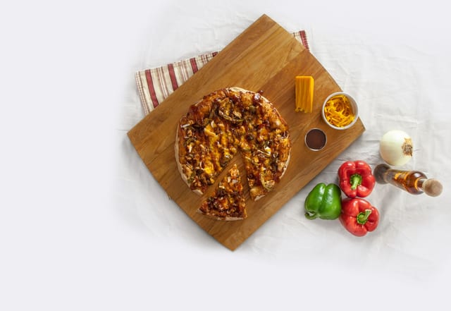 Bourbon BBQ Pizza (Papoos - 5" (4 Slice) ).